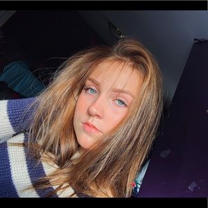 Meet your Posher, Brianna